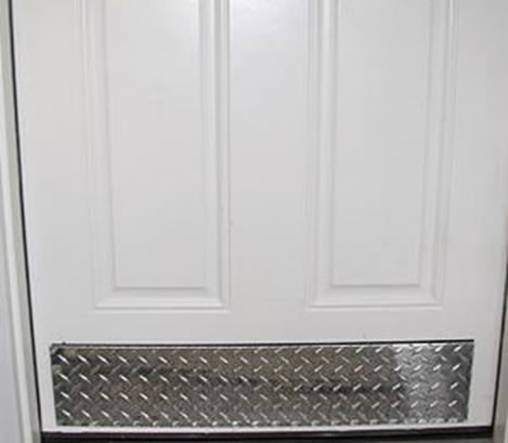Checkered Aluminum Panels for Doors Protection